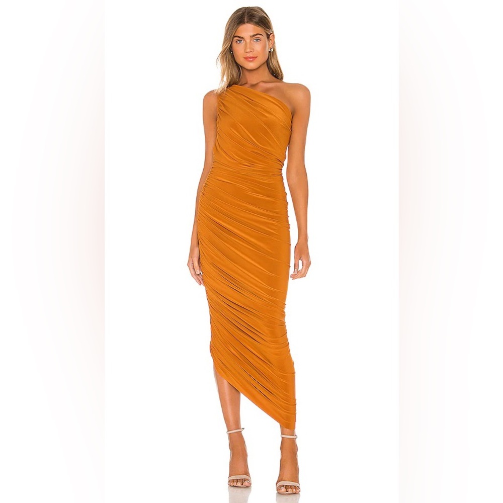NORMA KAMALI, DIANA GOWN, FLATTERING FIT. MSRP $215